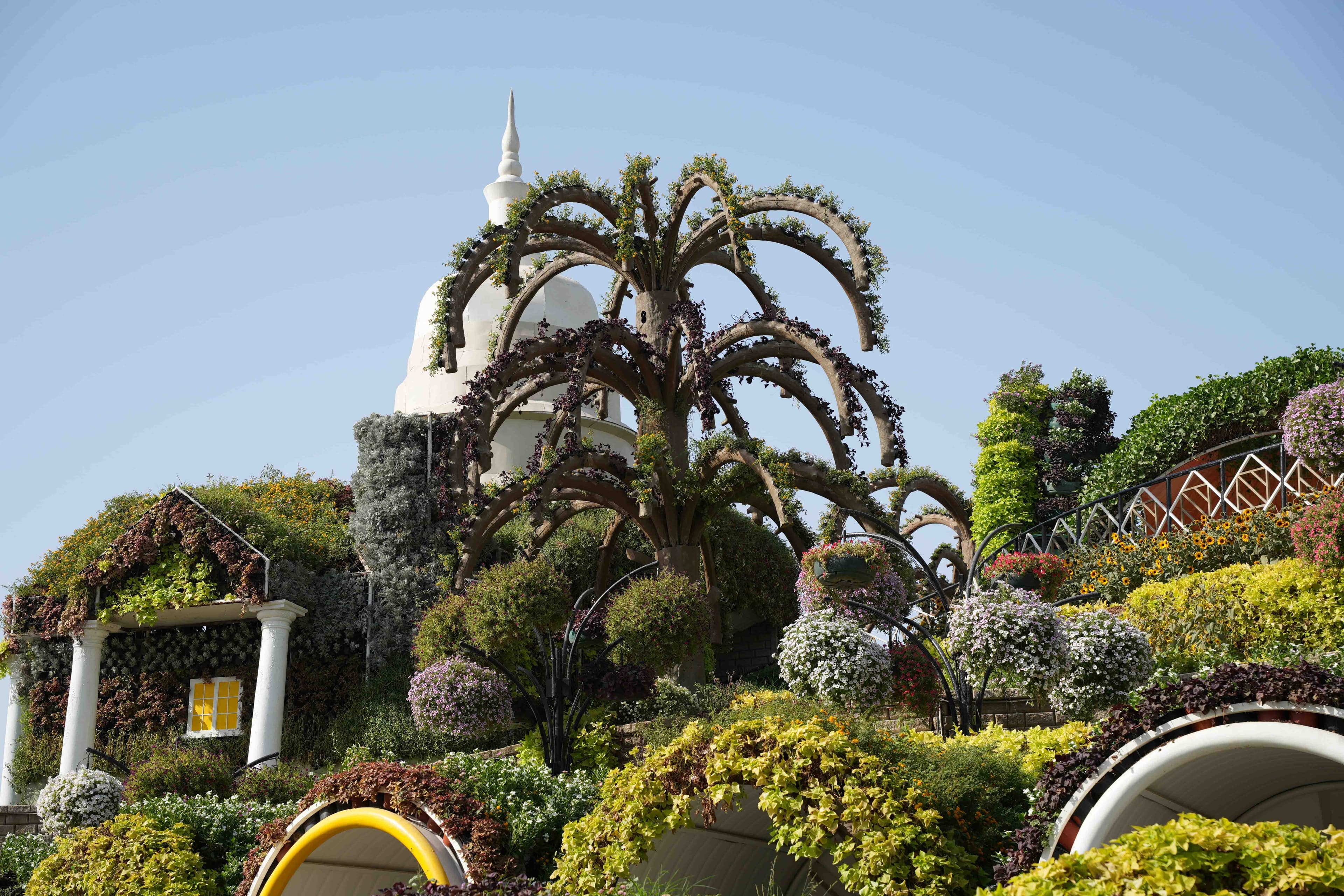 Miracle Garden Bazaar